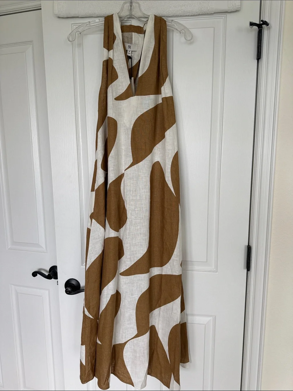 NWT Banana Republic Brown and White Abstract Print Maxi Dress Size Medium - Picture 1 of 5